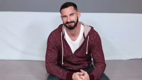 Extra Big Dicks: Gio Loves Every Inch of Valentin