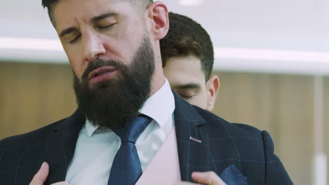 menatplay: Businessman and Secret Agent Mix-up