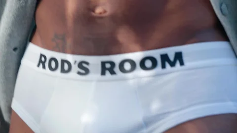 Rod's Room: Black & White Blend