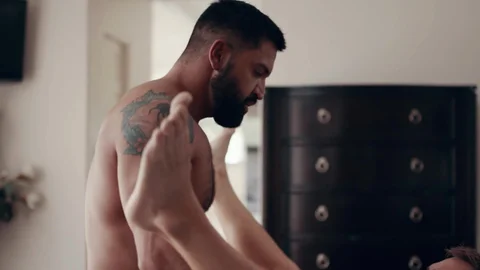 IconMale: Dominant Dominic Takes Virgin Zak to Bed