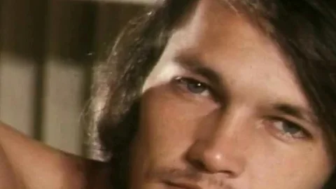 Falcon Studios: Ménage-a-Roamin' Roadsters