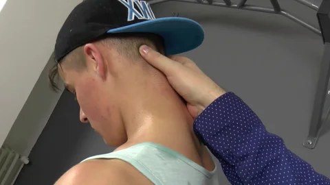 EastBoys: Kent Mills Gets Extra Dirty with Baby Oil & Massages