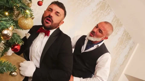 menatplay: Butler's Mistletoe Magic in the City