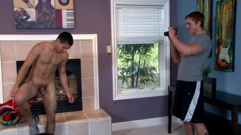 Marcus Mojo: Mouthwatering Marcus Takes Control