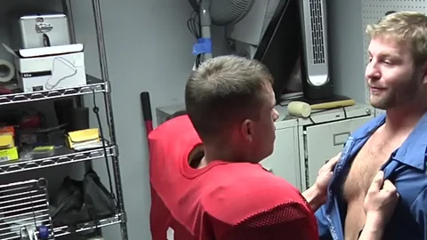 Men.com - Gay Janitor Sucking Big Athlete Jock's Cock