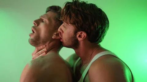 Men: Drilled in the Dust – A Gay Boxing Tale