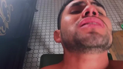 RealityDudes: Sneaky Barroom Blowjob for Derek