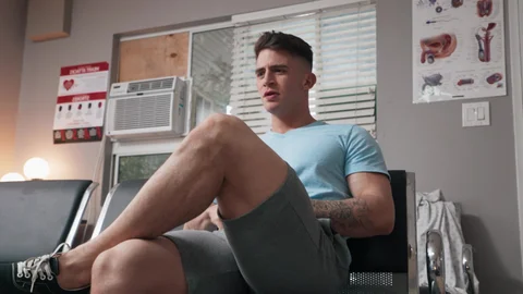 Men: Hard Cocks and Overflowing Shorts