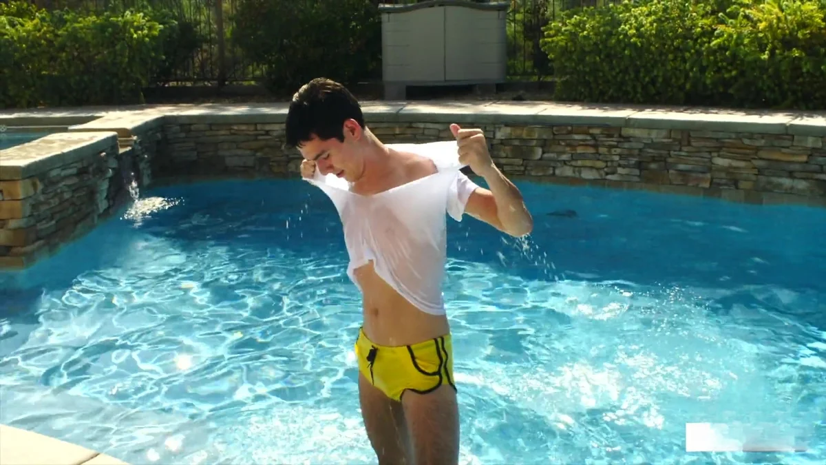 Southern Strokes: Xavier's Self-Love in Secret Sunshine