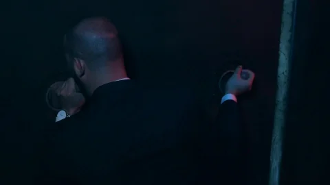 menatplay: When Glory Holes Become A Relationship Saver