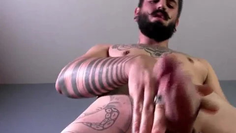 AlternaDudes: Tattooed Hipster Gay Dude Gabe Tonic Solo Scene