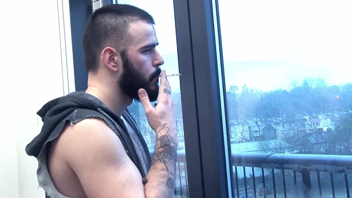 Menatplay: Kris the Plumber: A Rugged Transformation
