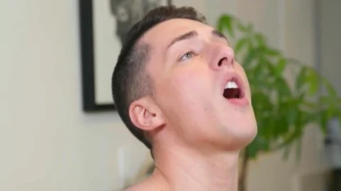 Str8togay: American Tristan Jaxx Fucked in The Kitchen