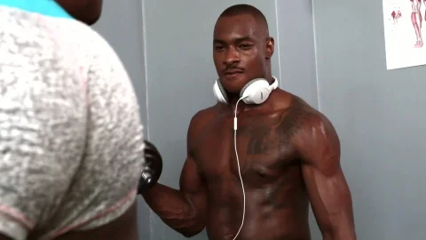 Next Door Studios: Sucking & Slurping in the Weight Room
