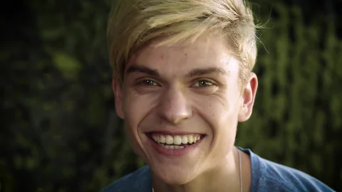 Thrusting Deep Inside Guts for a Mind-blowing Ride