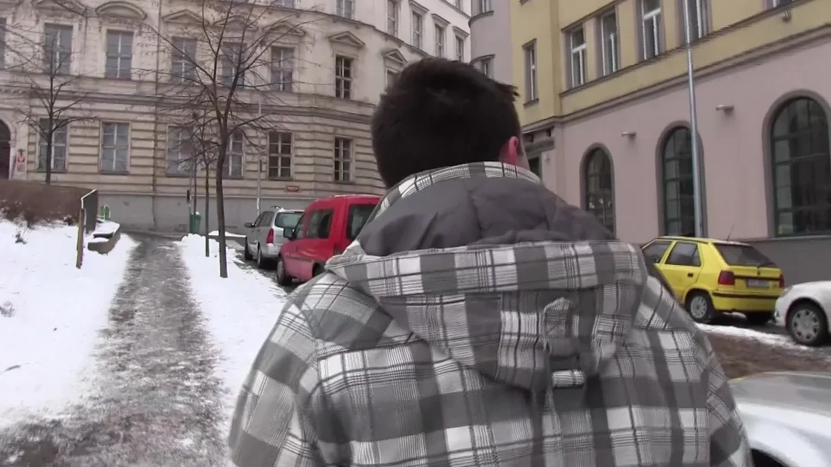 Czech Hunter: Lucky Find in Aisles of Lust