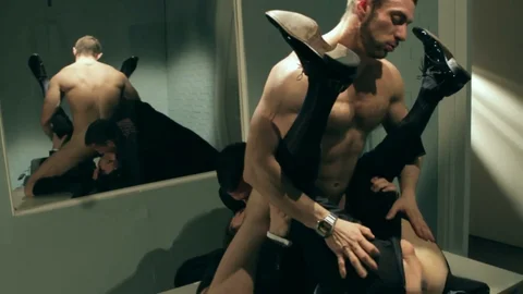 menatplay: Scott Carter's Deep Throat Debauchery