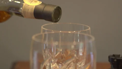 Bro Seeking Bro: Hairy Ass in Heat