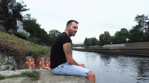 Czech Hunter: Lost Job, Cheated On? Let Me Fill That Void.