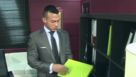 menatplay: Alex Marte's Texts Set the Mood