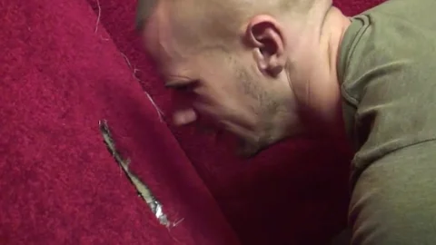 GloryholeAndHandjobs: The Hunt for Huge Black Cocks in the City