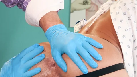 HotHouse: Dr. Ryan Rose Rimming Beaux Banks