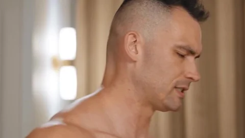 SeanCody: Under One Roof, Two Men Share an Inexplicable Bond