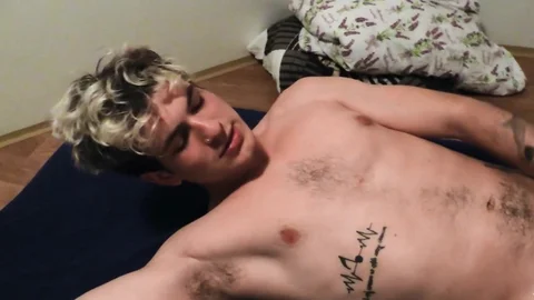 CzechHunter.com: Czech Amateur Str8 Dude Rides His First Dick