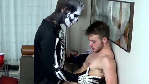 JockPussy: Halloween Treat: Smooth College Twinks