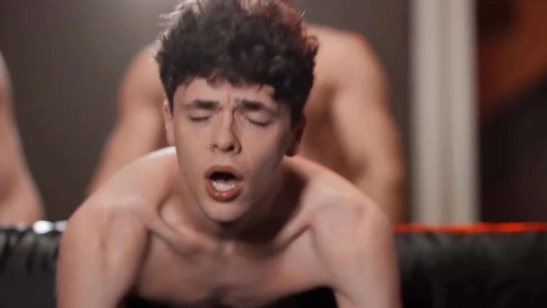 DrillMyHole: Dante Colle gay threesome in the movie theater