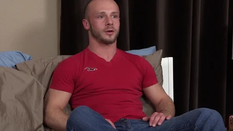 Solo: Smaller is Better: Vander's Submissive Toy