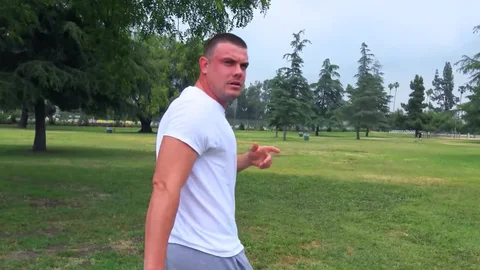 Str8 Chaser: A Blowjob Turns Into a Hot Fuck