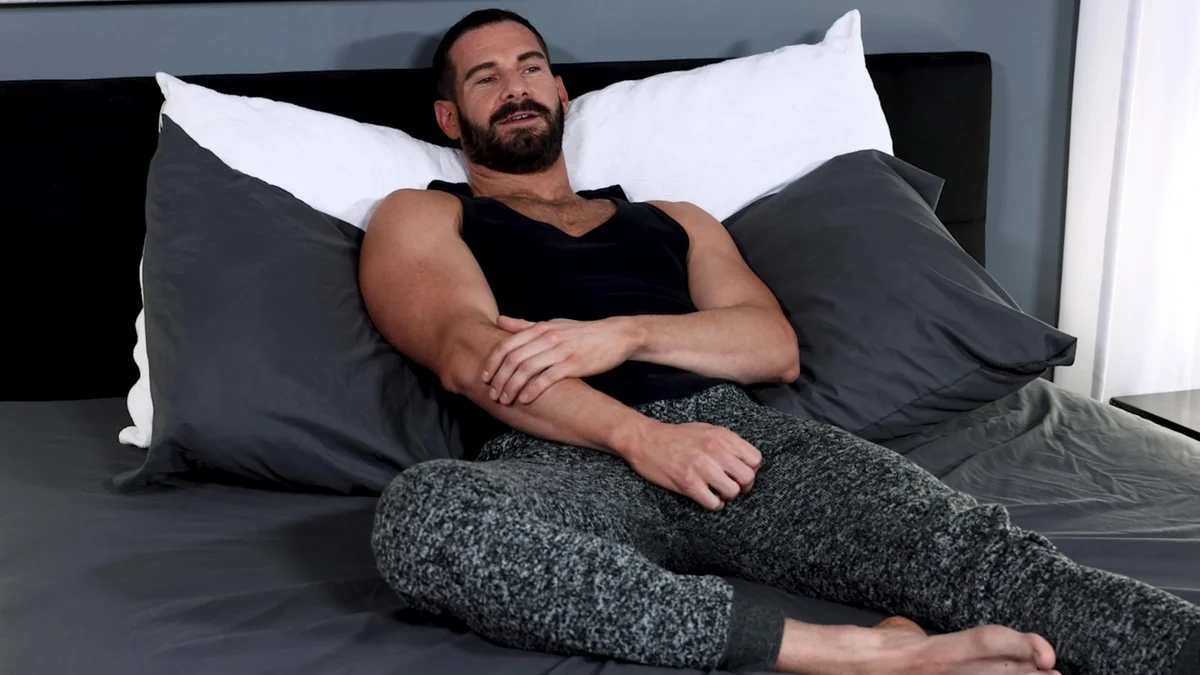 Solo: Bearded Beauty's Load of Cum Gleams