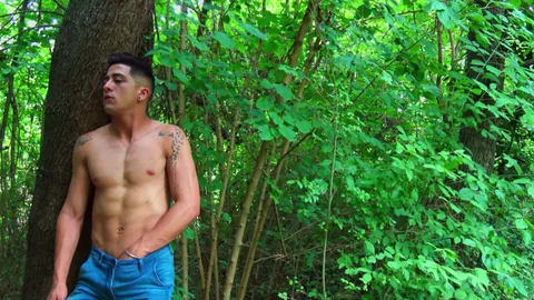 RealityDudes: Wild and Hard in the Thick of It