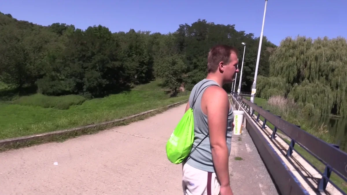 Czech Hunter: Sneaky Lunchtime Fling