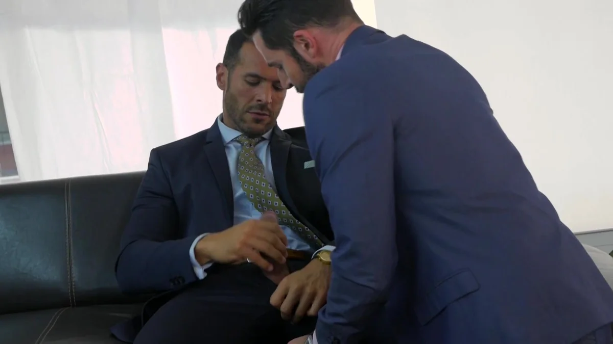 Menatplay: Saving His Ass the Hard Way