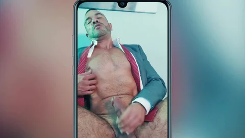 MenatPlay: Nicholas Bardem's Morning Routine