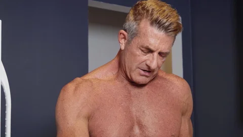 DrillMyHole: American Man Takes Control of Twink