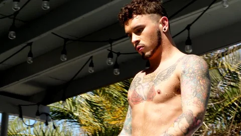Southern Strokes: Inked Adonis Seeks Solitary Satisfaction