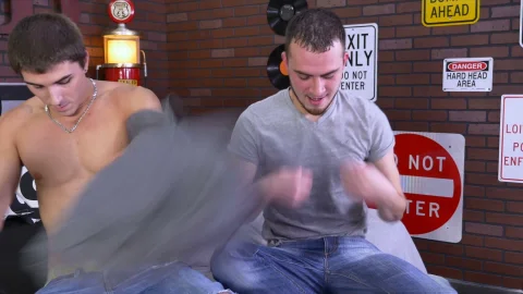 David Takes Charge of Damien's Tight Ass