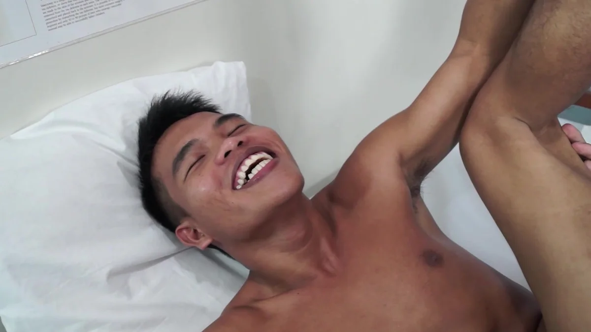 Doctor Twink: Doctor Indulges in Twink's Tight End