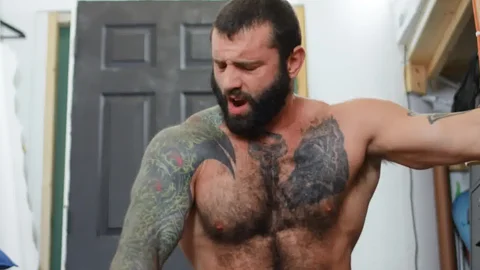 Bromo US: Markus Kage Dominates Bo Sinn After Catching Him Red-Handed