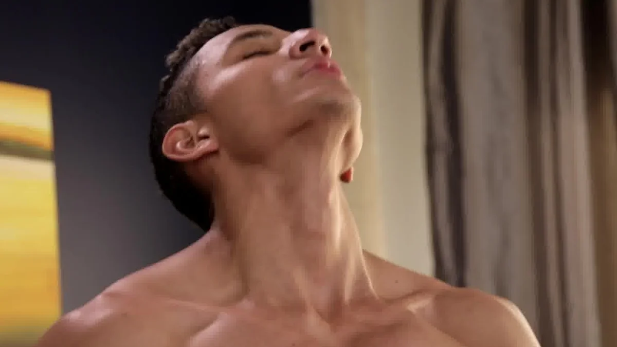 NextDoorBuddies: College Flames Reunite for Bareback Fuckfest