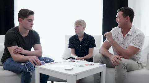 Family Dick: Little Stepson Fisted by Brawny Pop and Big Bro