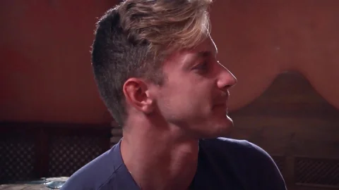 menatplay: Couch Confessions of a Cum-Covered Stud
