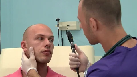 Hot House: Bodybuilder Patient Gets It Deep