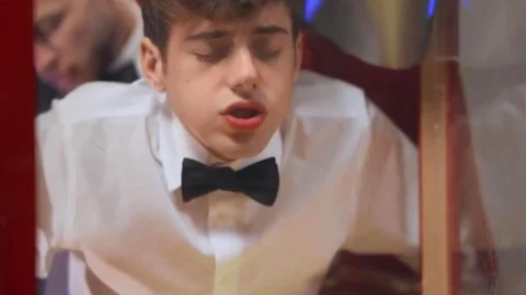 DrillMyHole: Joey Mills Gets Blown & Rimmed by Devy
