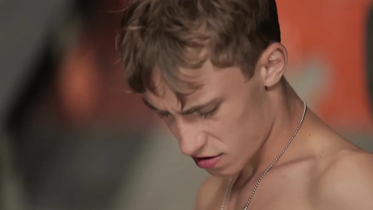 Barracks Buddies: Army Twinks Share Uncut Secrets