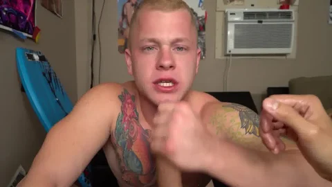 DickDorm: Leo Lusts Over Jay's Thick Cock