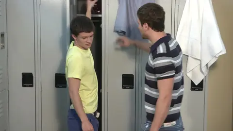 Big Dicks at School: Muscular Teacher Takes on Bully with a Blowjob